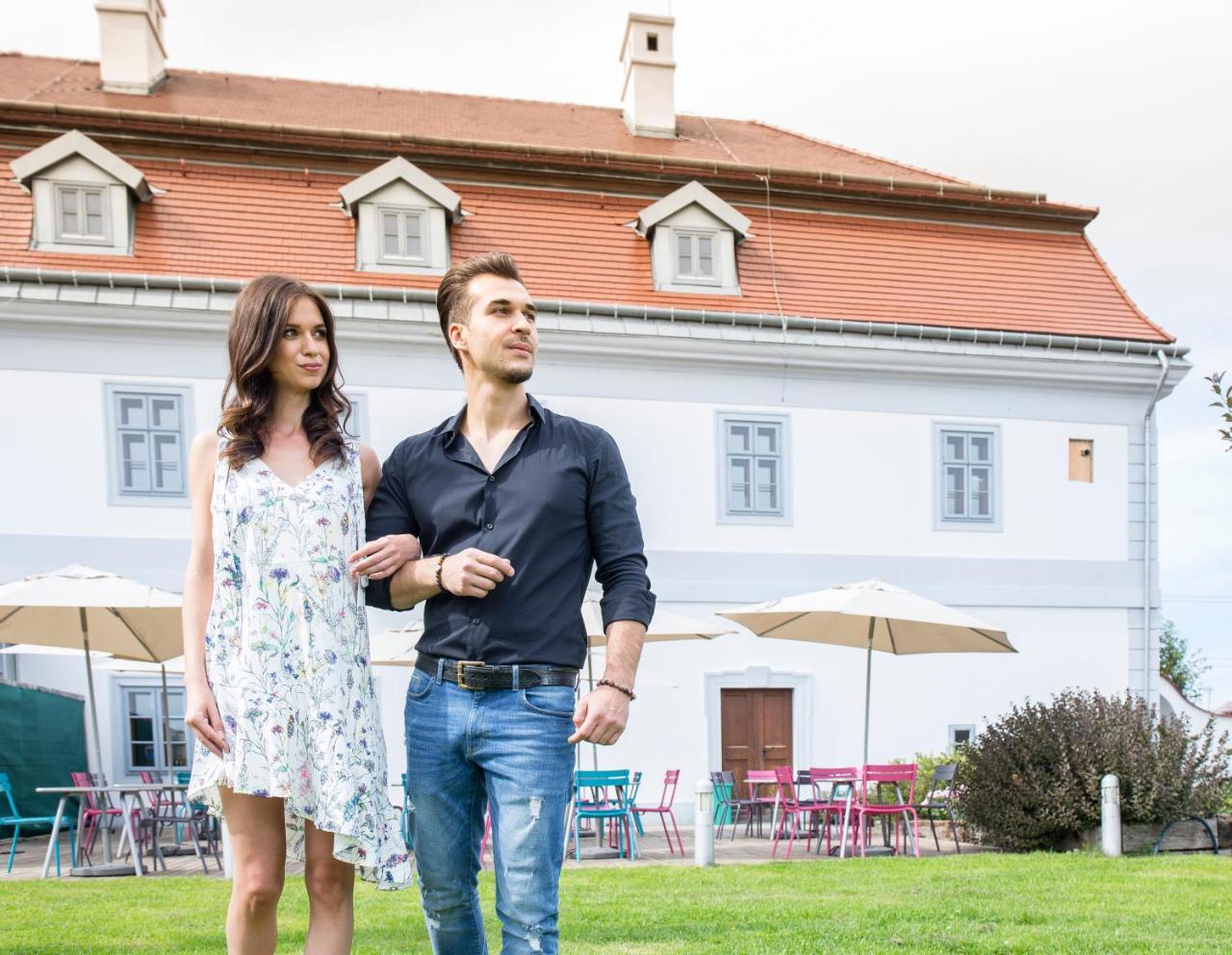 Bagolyvar Fogado- Ujfalusy Marton Vendeghaz Zirc Exterior foto