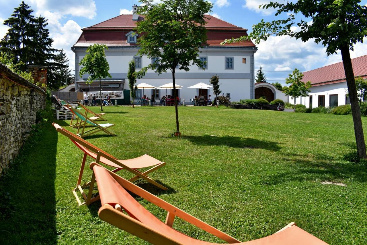 Bagolyvar Fogado- Ujfalusy Marton Vendeghaz Zirc Exterior foto